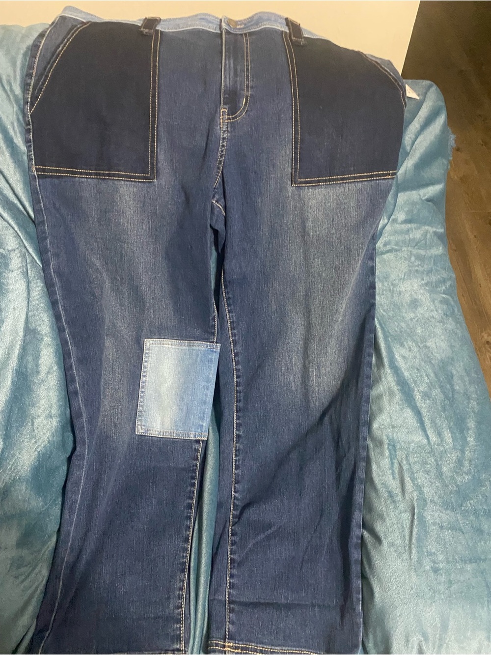 Time and Tru Men's Two-Tone Blue Straight Jeans